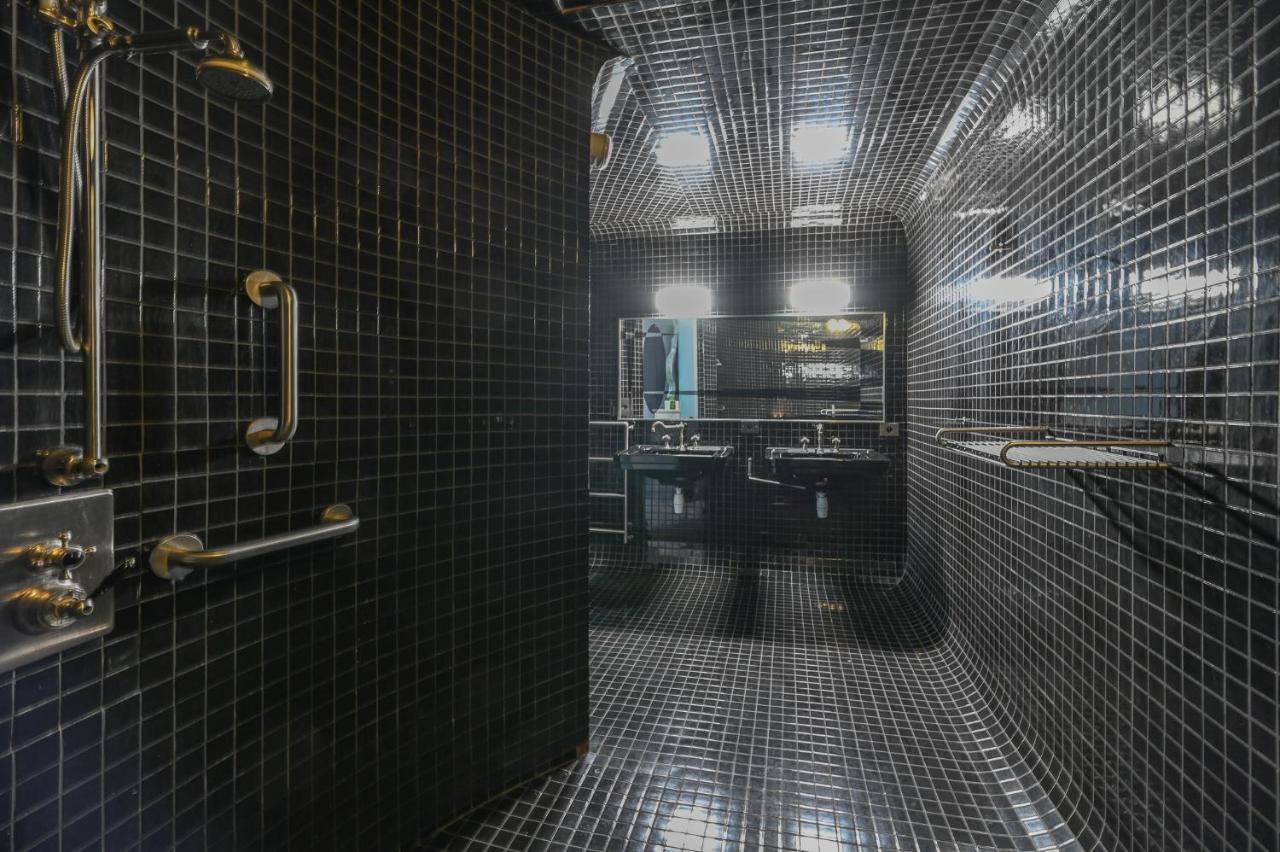 The Place To Be In Saint Germain Des Pres - Montana 2 Parigi